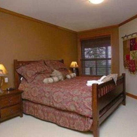 Snowbird Lodge Westbank Εξωτερικό φωτογραφία