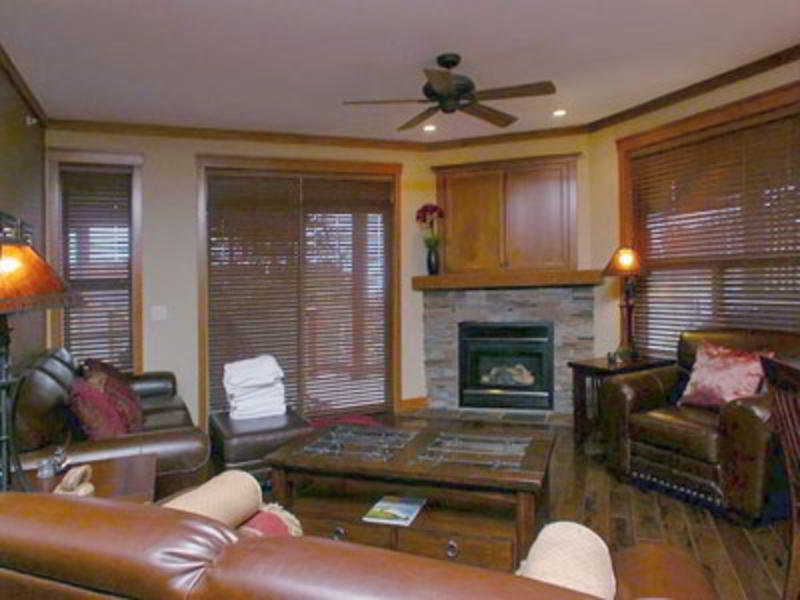 Snowbird Lodge Westbank Εξωτερικό φωτογραφία